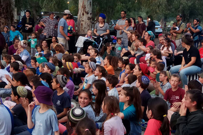 אלוני הבשן חוגגת 37 שנה לייסודה